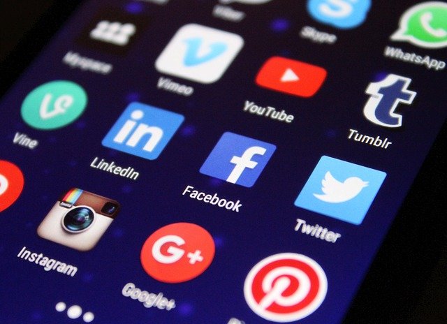 クリエーターの収益化支援=インスタグラムで物販